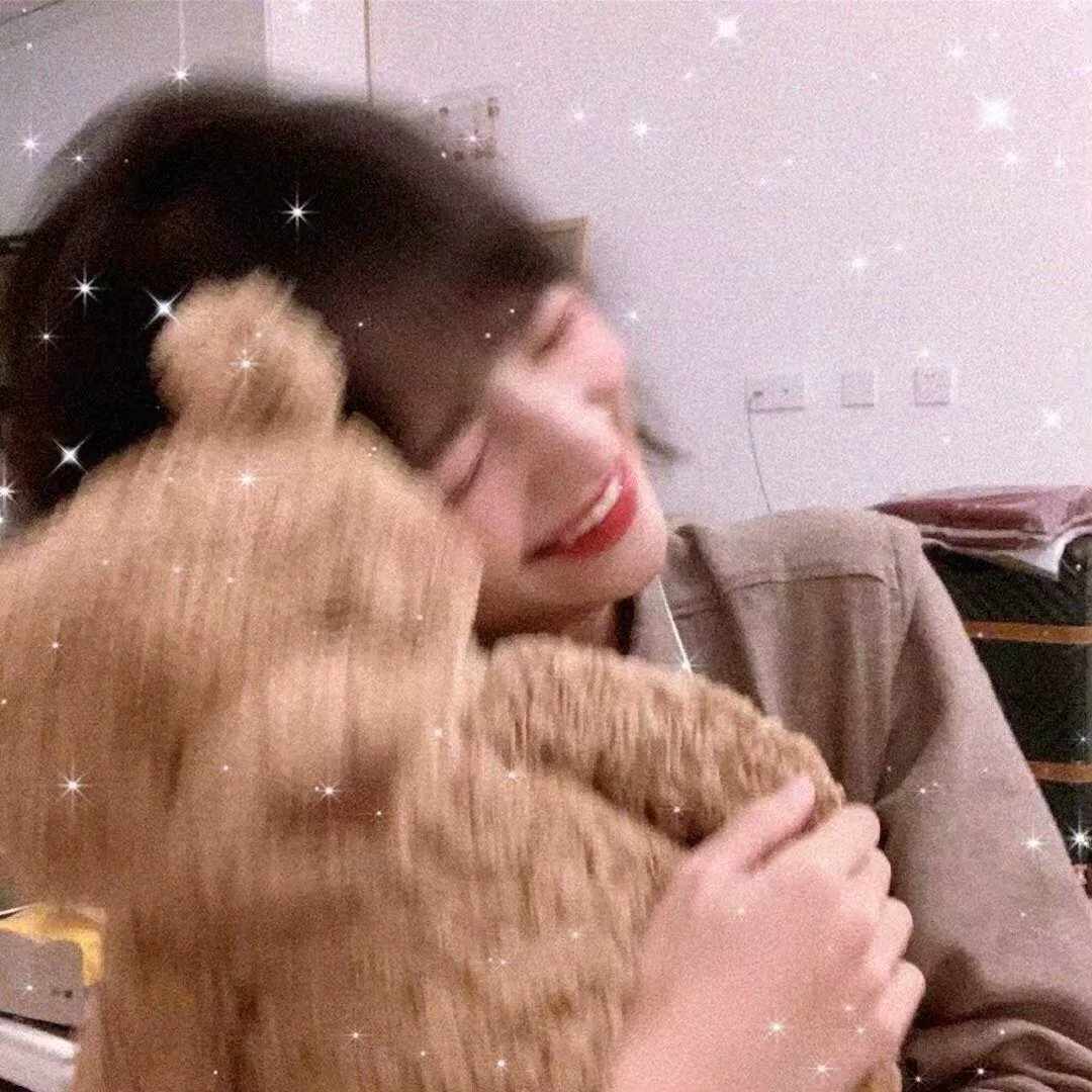 和顶流男星同居的日子